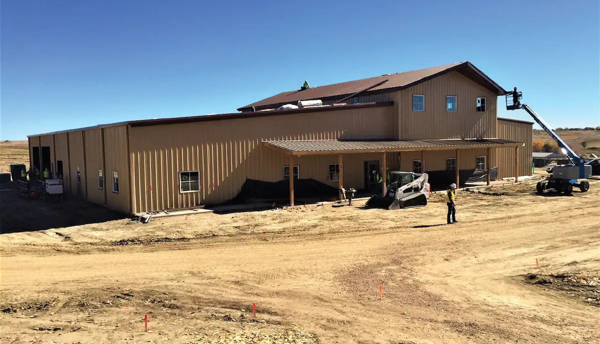 Final enclosures and grading